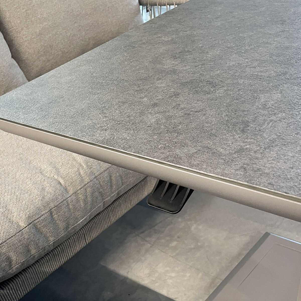 Aiamööblikomplekt MARENDA 4-osaline, hall/beež - Image 8