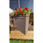 Puidust lillekast